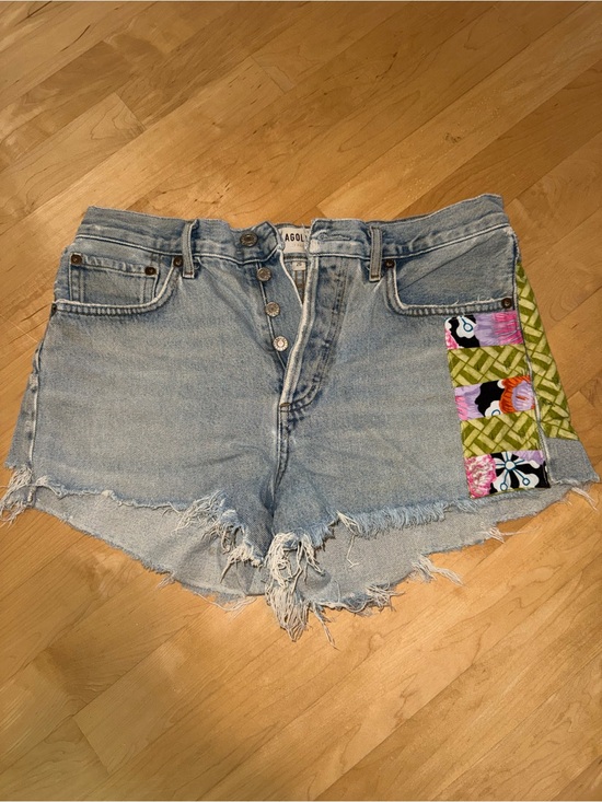 Agolde Pants - Agolde “Special Edition” Vintage Hawaiian Patched Shorts